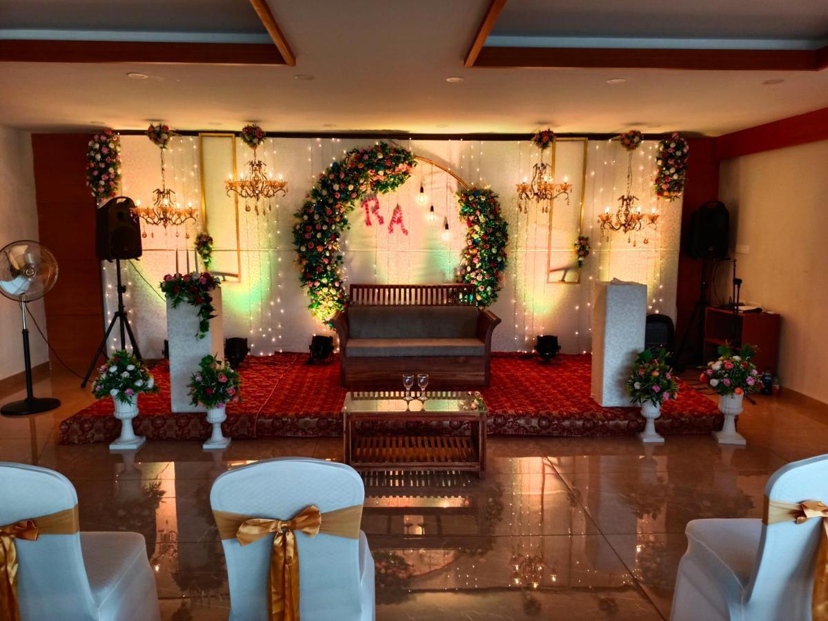 River Terrace Resort&Spa Kochi Bagian luar foto