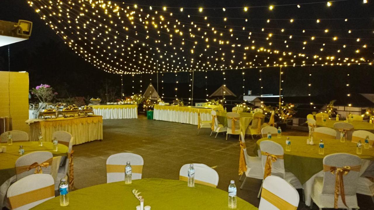 River Terrace Resort&Spa Kochi Bagian luar foto